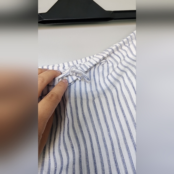 Striped jumpsuit - Picture 3 of 5